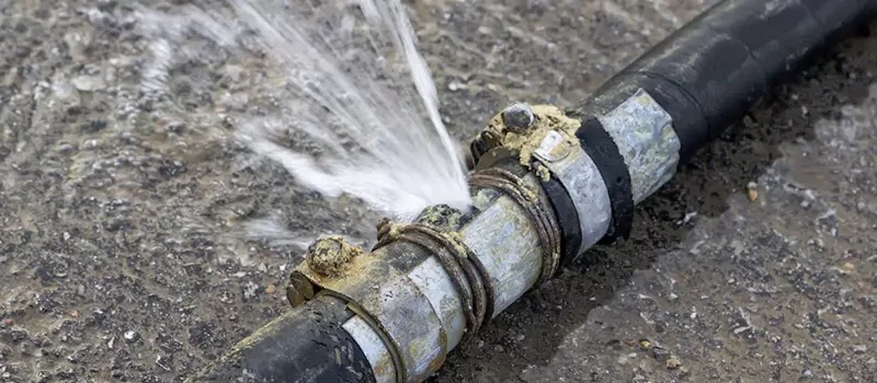 Underground Water Main Break Repair Experts in Windfields, Oshawa