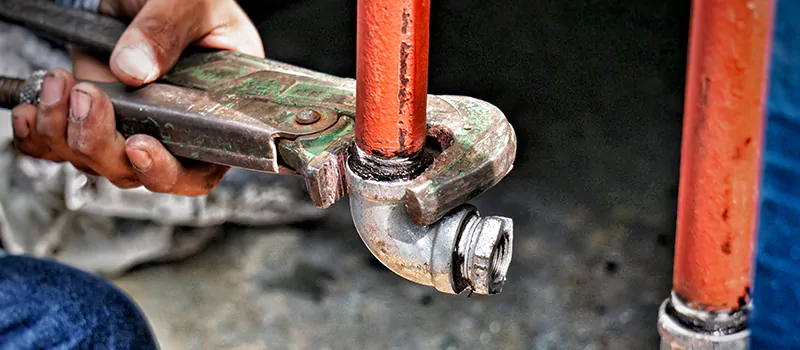 Pipe Valves Restoration Services in Windfields, Oshawa